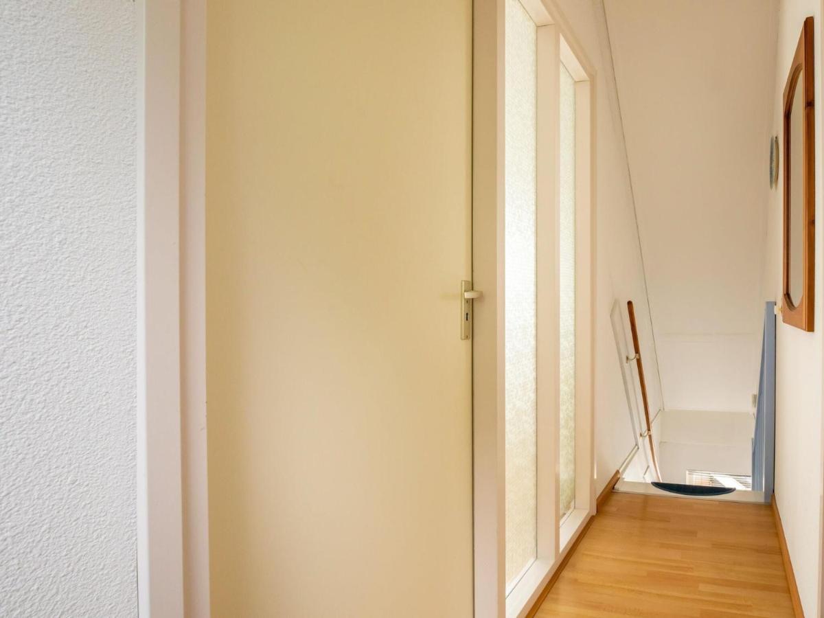 Comfy Holiday Home In Hoorn With French Balcony Екстериор снимка